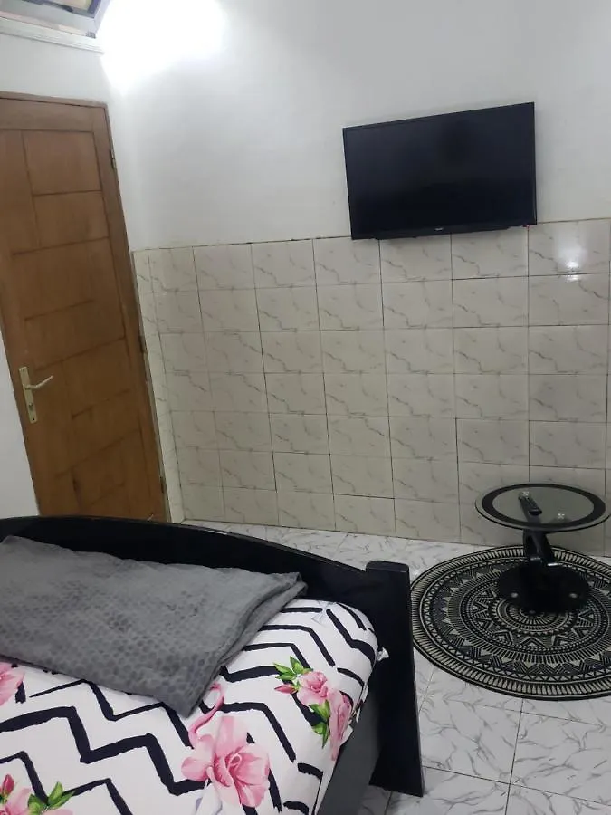 Apartment Mini Studio/Chambre A Yoff Plage Bceao Dakar